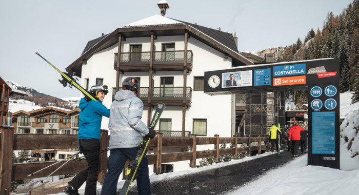 Hotel Stella, Selva & S.Cristina ski chalet, image 2